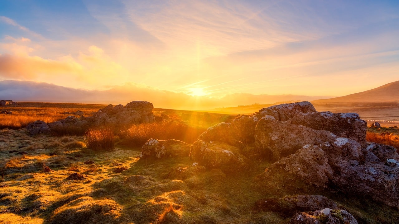 yorkshire dales, golden hour, sunrise-2881070.jpg